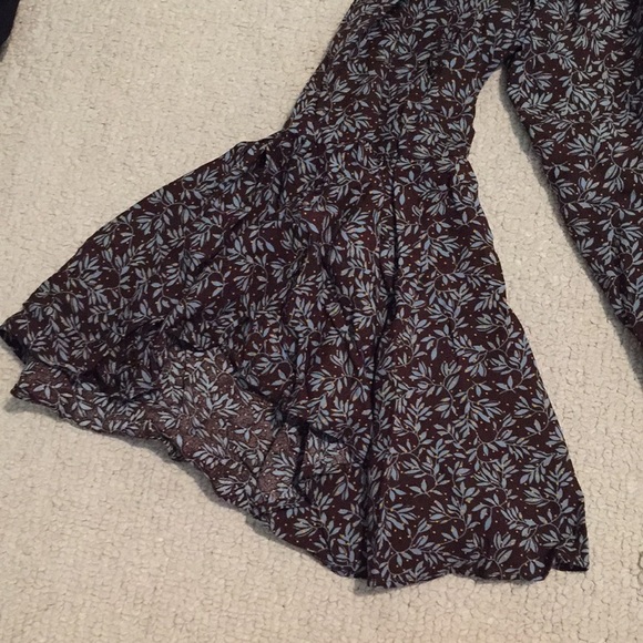 Off the shoulder floral top - Picture 2 of 3